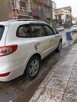 هيونداي سانتافي